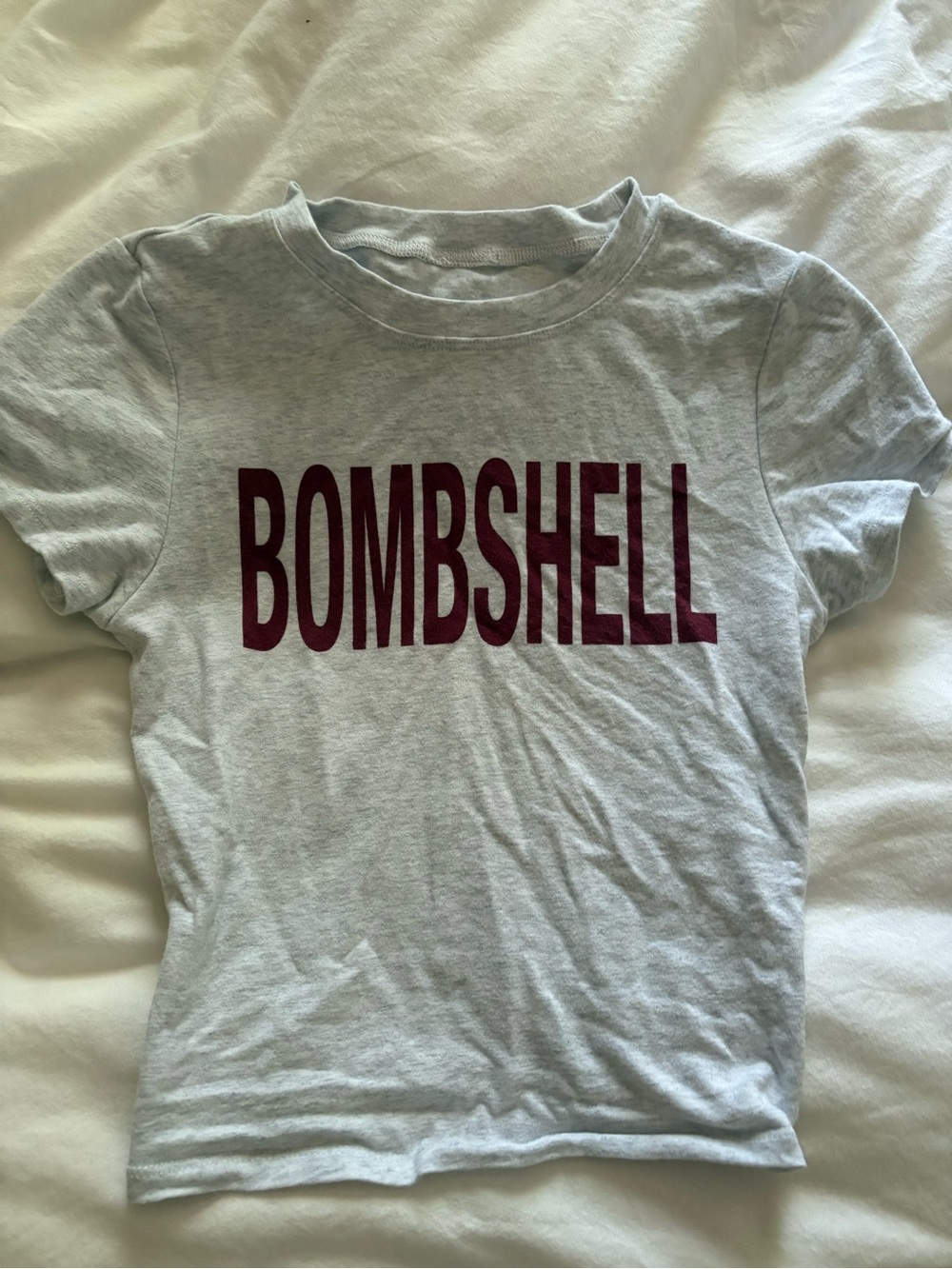 Fitted 'Bombshell' Graphic Tee - Light Gray with Burgundy Print